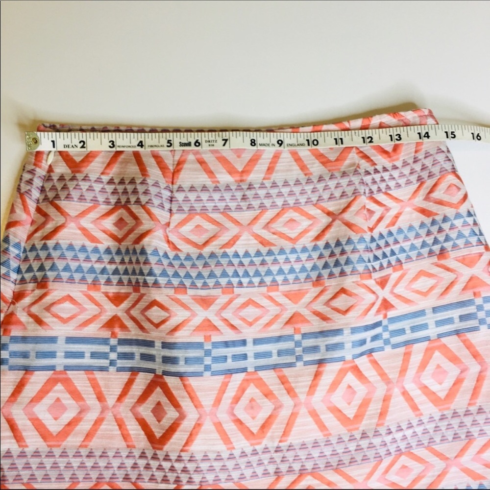 Forever 21 contemporary mini  skirt small - Picture 6 of 6